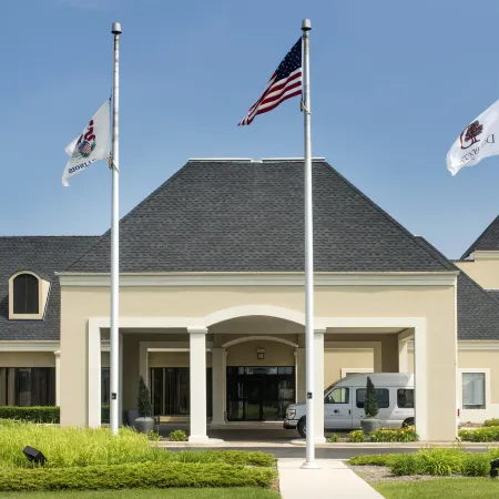 DoubleTree by Hilton Hotel Chicago Wood Dale - Elk Grove