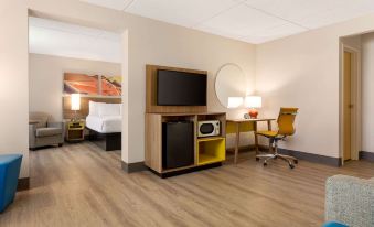 Hotel Bo, a Days Inn by Wyndham Chattanooga Downtown