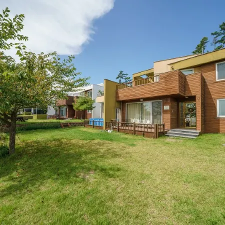 Daebudo See the Sea Pension Отели рядом с достопримечательностью «Загородный клуб Island»