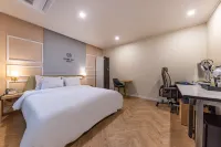 Cheonan Brown Dot Hotel Cheonan Station