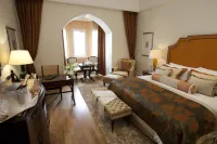 The Taj Mahal Tower, Mumbai Hotels near Nehru Science Centre