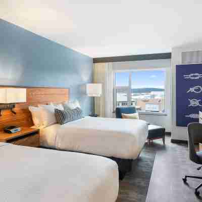 Hotel Indigo Seattle Everett Waterfront Rooms