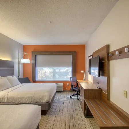 Holiday Inn Express & Suites OSHKOSH-SR 41 by IHG
