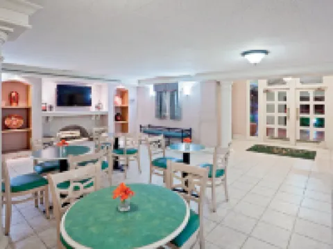 Quality Inn Hotels in Hampton