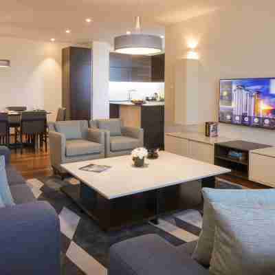 Bosmal Arjaan by Rotana Rooms