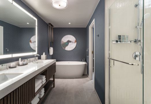 2. JW 메리어트 ..