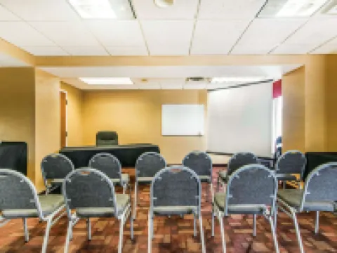 Quality Inn & Suites Hotéis em Dearborn County