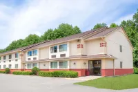 Super 8 by Wyndham Oneonta/Cooperstown