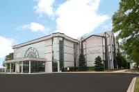 Super 8 by Wyndham Chicago/Rosemont/O'Hare/SE فنادق في Leyden Township