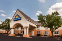Days Inn by Wyndham Milan Sandusky South Hotels in Milan Township