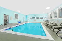 베이몬트 바이 윈덤 코르넬리아