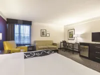 La Quinta Inn & Suites by Wyndham Plantation at SW 6th St Các khách sạn ở Davie