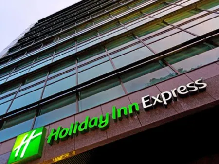 Holiday Inn Express & Suites Medellin