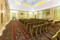 The Queens Hotel Hotels in Leeds