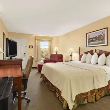 Baymont by Wyndham Warner Robins