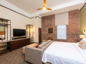 Homewood Suites by Hilton Indianapolis-Downtown