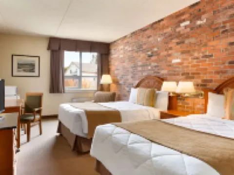 湖濱Travelodge by Wyndham（Travelodge North Bay Lakeshore） 北灣酒店