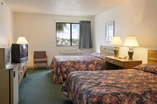 Super 8 by Wyndham Aransas Pass - 2-Star