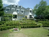 Pension Amour Hotels near The NOMAD Mt. Yatsugatake