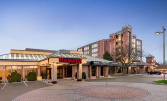 Ramada Plaza by Wyndham Niagara Falls