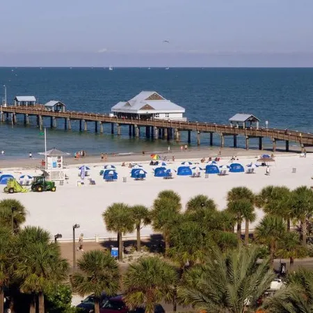 Pier House 60 Clearwater Beach Marina Hotel