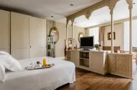 Gran Hotel la Perla - parking
