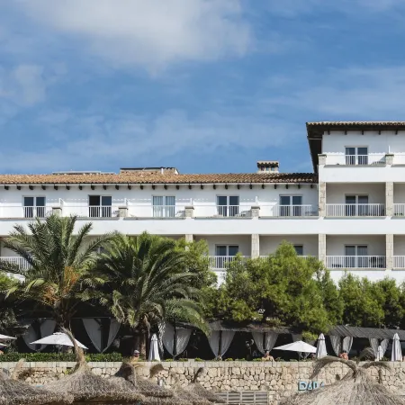 Be Live Adults Only la Cala Boutique Hotel Отели рядом с достопримечательностью «Дворец Маривент»