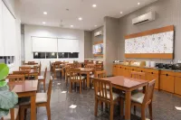 Nartsiri Hotel - servizio colazione
