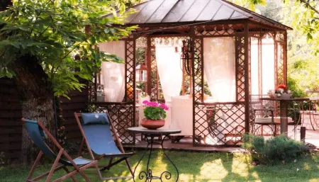 Anerada Inn Suites & Villa - Pet Friendly