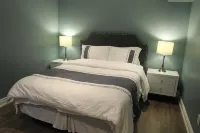 Fully Furnished Private Guest Suite Hotels in der Nähe von Mazda Canada Inc
