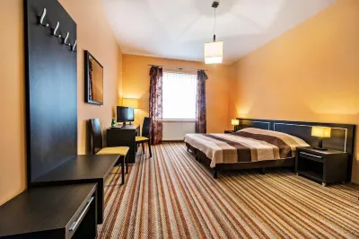 Willa Wiluszówka Hotel dekat Dąb szypułkowy - Pomnik Przyrody