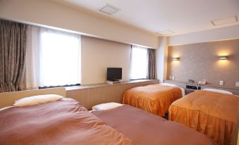 Hotel Sun City Ikebukuro - Housity