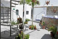 Petit Hotel Pilitas Hotels in Amapas