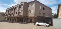 Bridgeview Hotel & Conference Centre