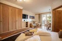 Aktiv & Wellnesshotel Zentral Hotels in Tubre