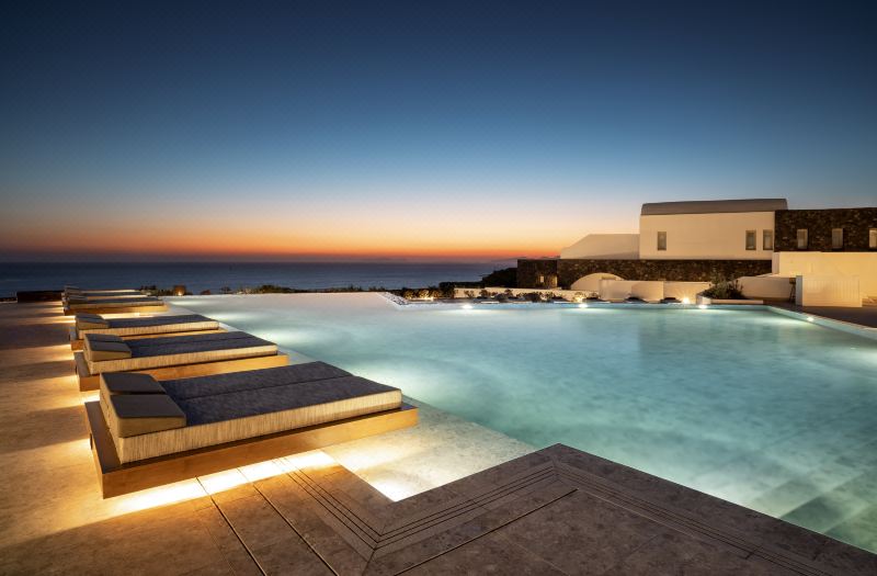 Santo Pure Oia Suites & Villas