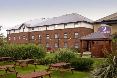 Premier Inn Livingston (M8, Jct3) - breakfast