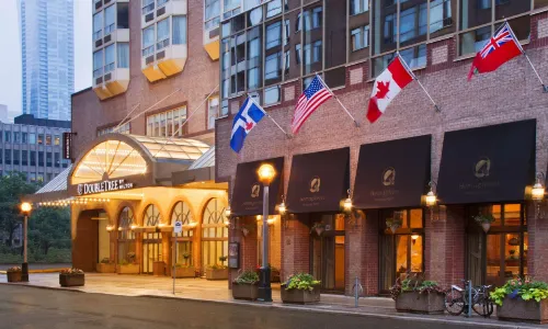 DoubleTree by Hilton Toronto Downtown