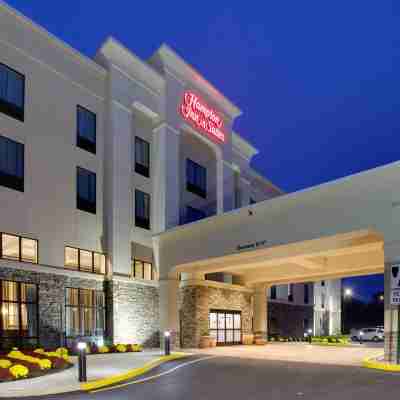 Hampton Inn & Suites Philadelphia/Bensalem Hotel Exterior