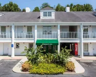 Quality Inn Conyers I-20 Hotels near Publix Super Market at The Village at Millers Chapel