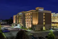 DoubleTree by Hilton Hotel Raleigh - Cary