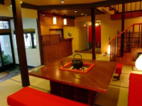 Hana Ryokan Iwatoya โรงแรมในทาคาชิโฮ