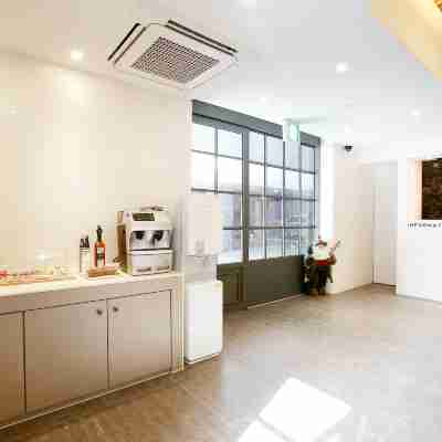 호텔 로와 Dining/Meeting Rooms