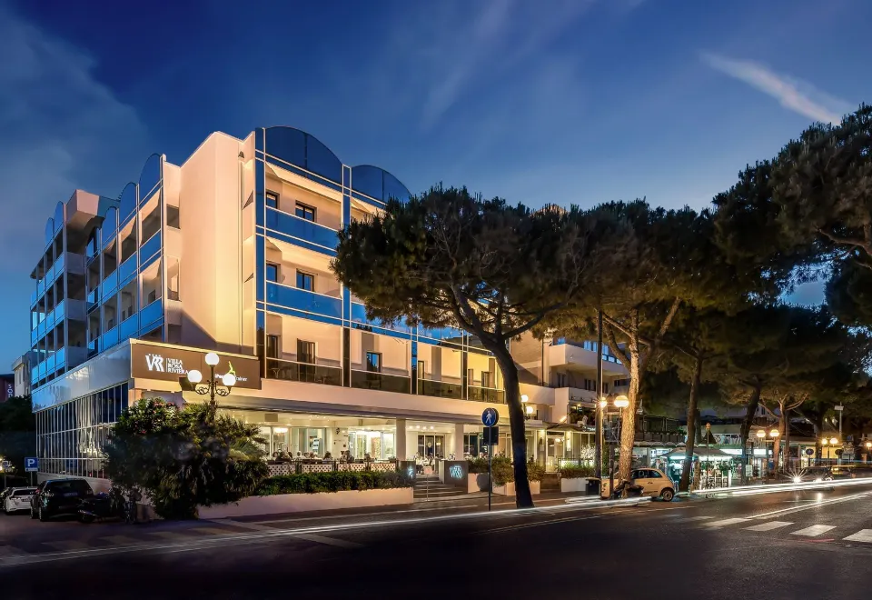 Rimini’s Riviera Romance: A Guide to the Most Glamorous Luxury Hotels