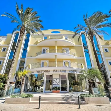 Victoria Palace Hotel & Zen Wellness