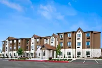 Microtel Inn & Suites by Wyndham Round Rock Hotels near H-E-B