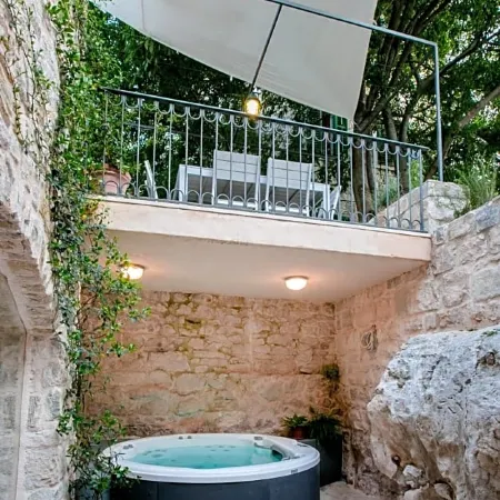 Divota Apartment Hotel