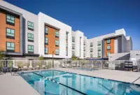 Ayres Hotel San Diego South - Chula Vista - Pools