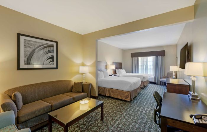 Best Western Plus Walkerton Hotel  Conference Centre