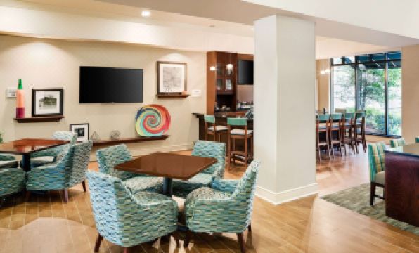 Hampton Inn & Suites Little Rock-Downtown